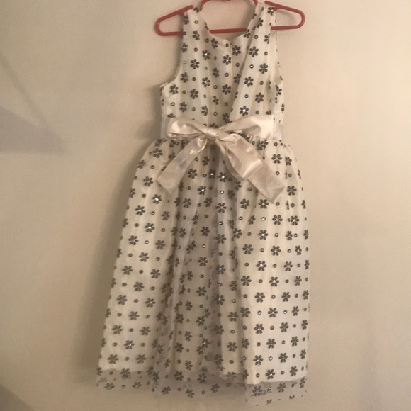 Girls Dress - Picture 2 of 2